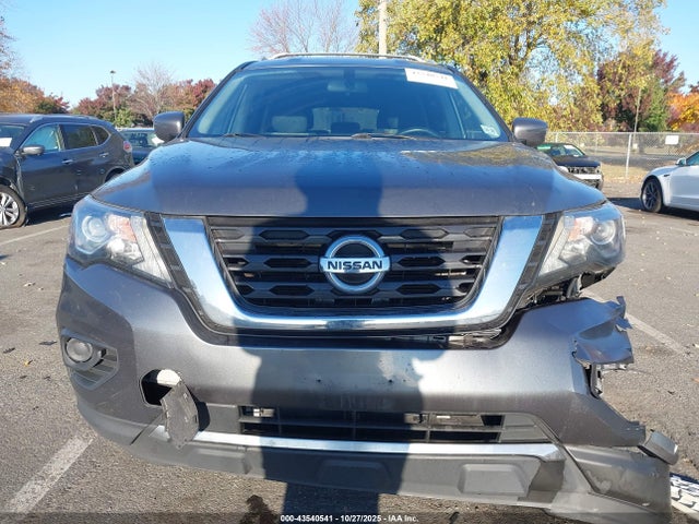 Nissan Pathfinder S 4wd
