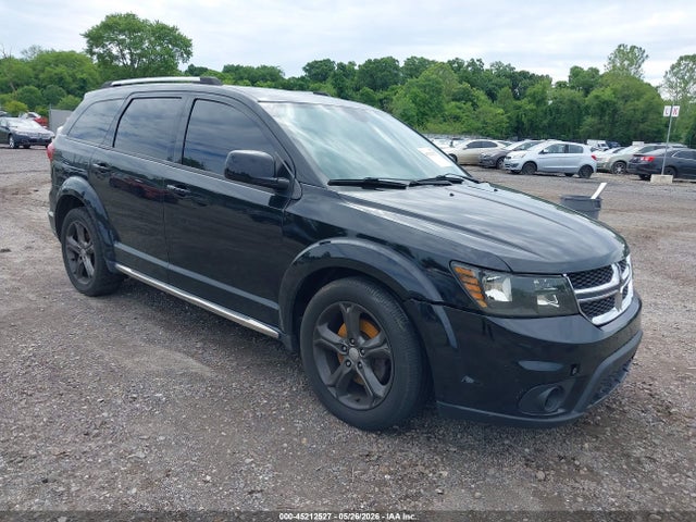 Salvage Dodge Journey Image