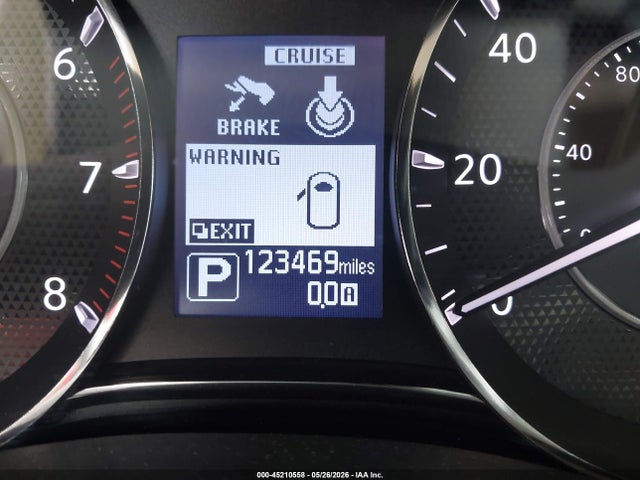 Nissan Armada Platinum