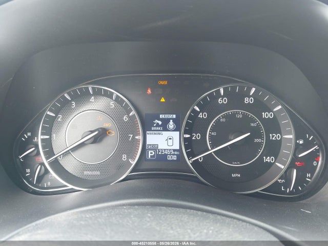 Nissan Armada Platinum