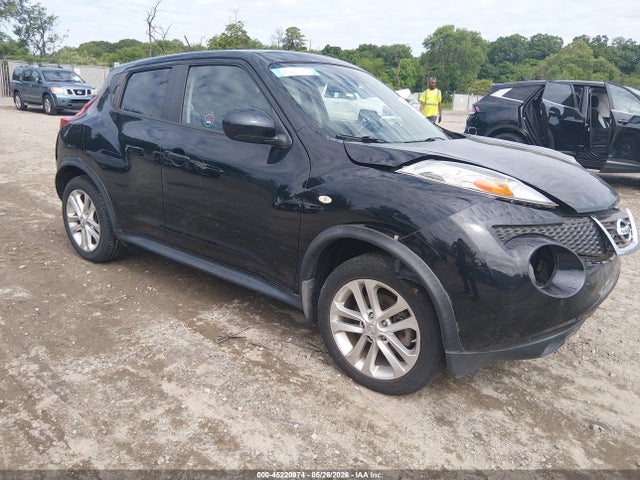 Salvage Nissan JUKE Image