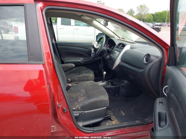 Nissan Versa 1.6 Sv