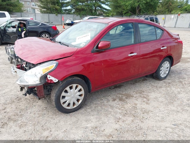 Nissan Versa 1.6 Sv