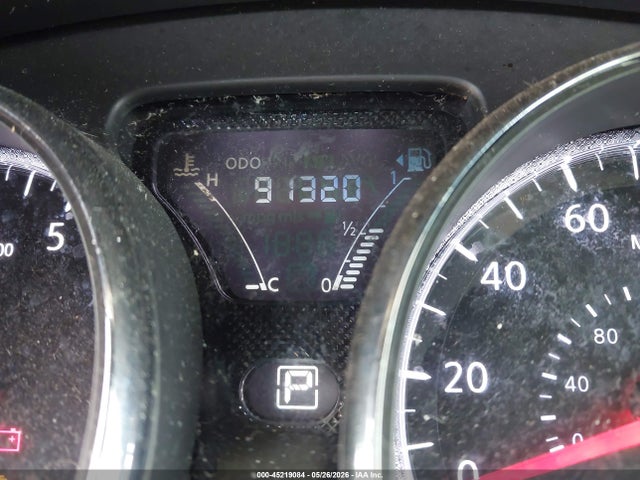 Nissan Versa 1.6 Sv