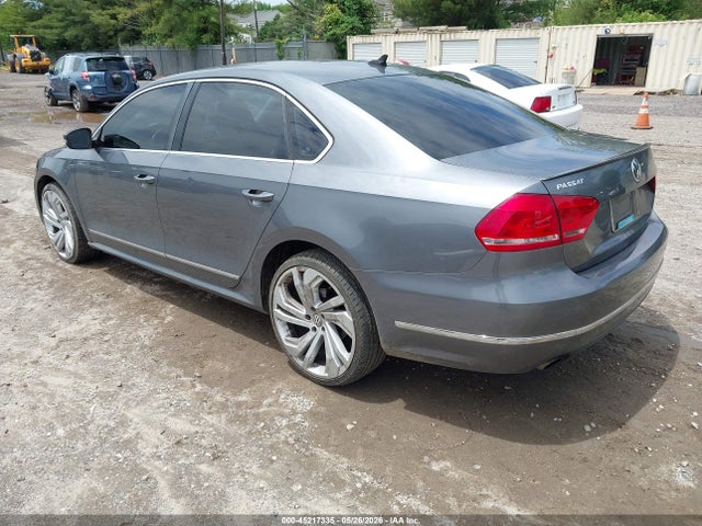 Volkswagen Passat 2.0l Tdi Sel Premium