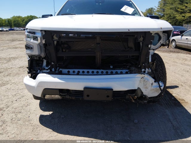 Chevrolet Silverado 1500 4wd  Short Bed Rst