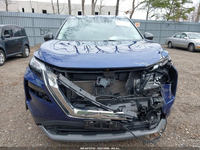 Nissan Rogue S Intelligent Awd