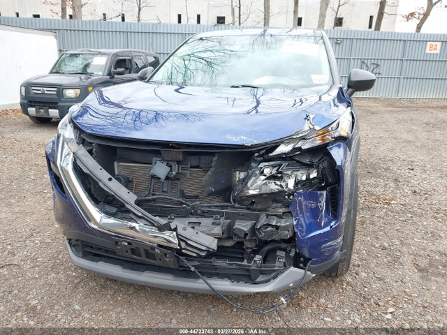 Nissan Rogue S Intelligent Awd