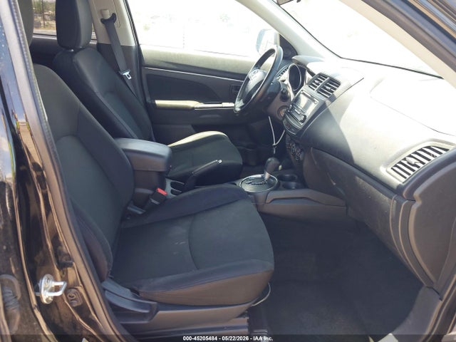 Mitsubishi Outlander Es