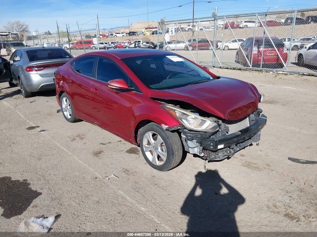 Salvage Hyundai ELANTRA Image