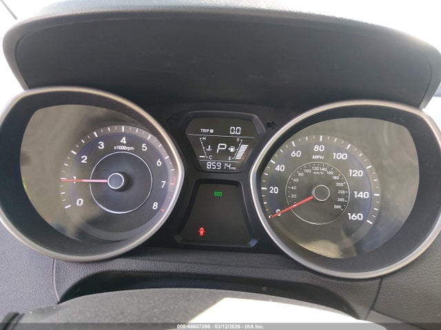Hyundai ELANTRA Value Edition