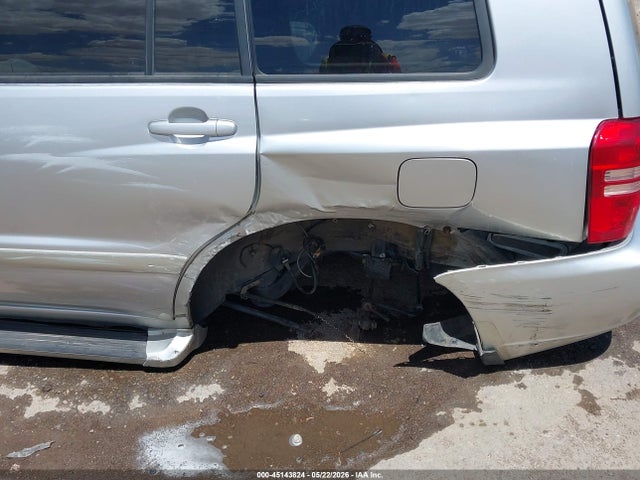 Toyota Highlander Limited V6