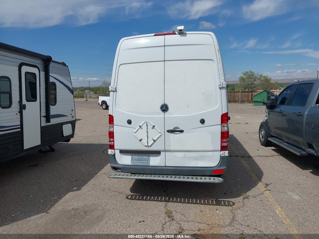 Mercedes-Benz Sprinter 2500 High Roof