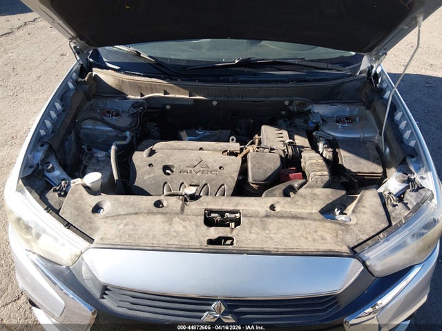 Mitsubishi Outlander 2.4 Es
