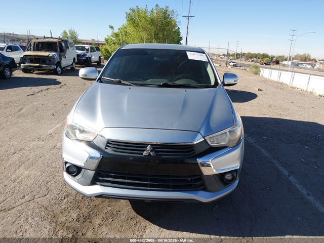 Mitsubishi Outlander 2.4 Es