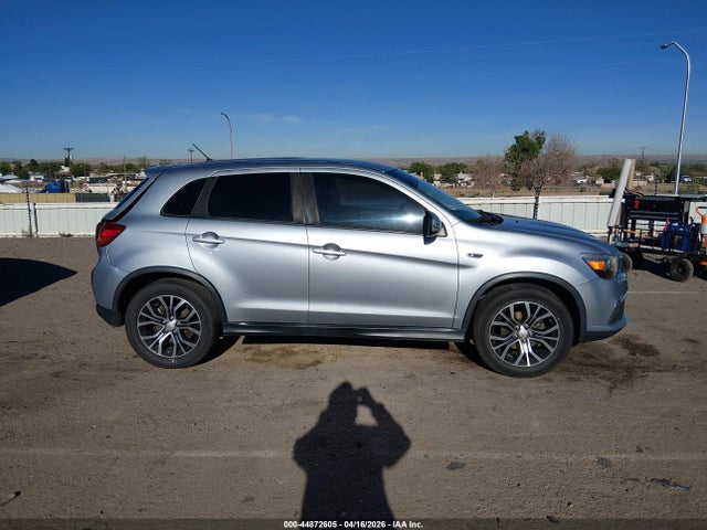 Mitsubishi Outlander 2.4 Es