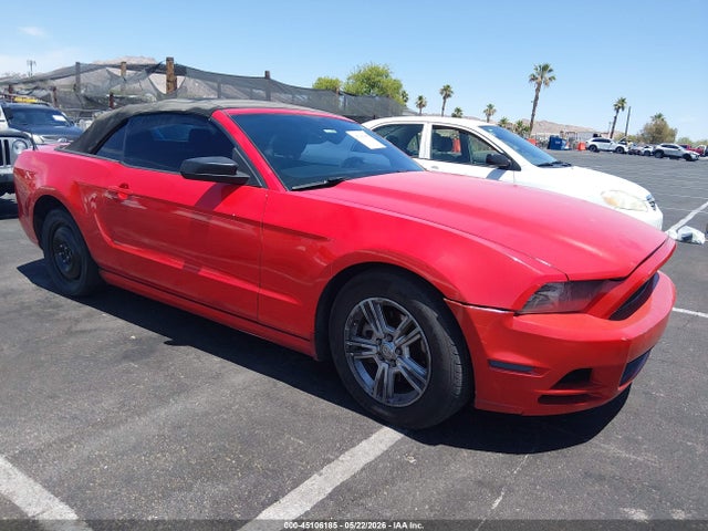 Salvage Ford Mustang Image