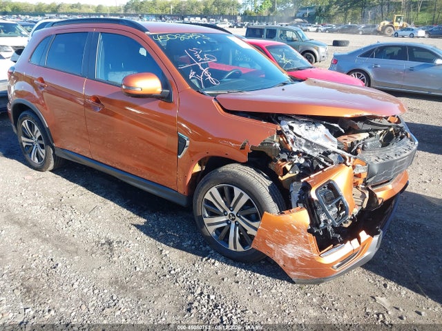 Salvage Mitsubishi Outlander Image