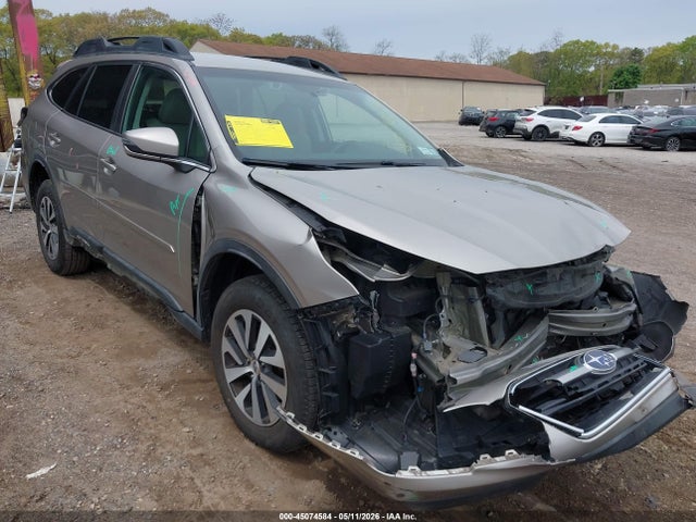 Salvage Subaru Outback Image