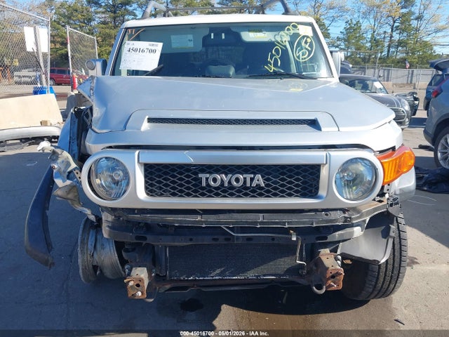Toyota FJ Cruiser