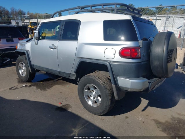 Toyota FJ Cruiser