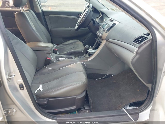 Hyundai SONATA Se V6