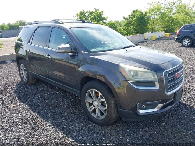 Salvage GMC Acadia Image