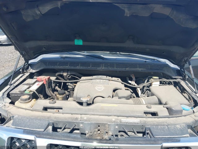 Nissan Armada Platinum