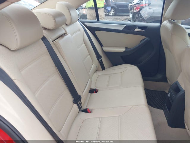 Volkswagen Jetta 2.5l Se