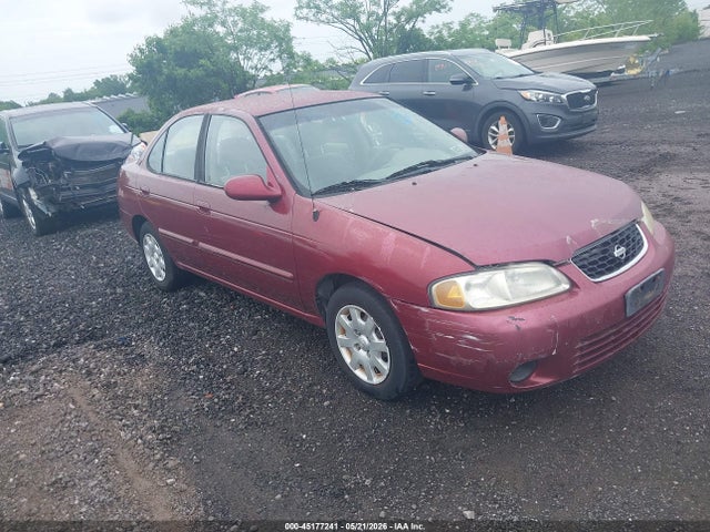 Salvage Nissan Sentra Image