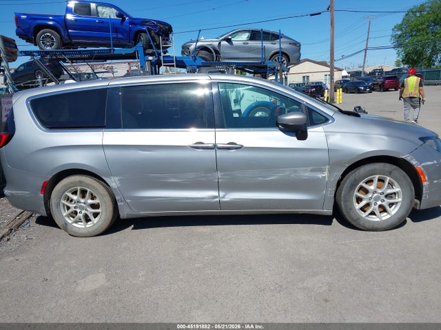 Chrysler Pacifica Lx