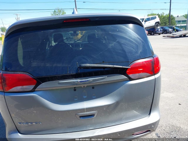 Chrysler Pacifica Lx
