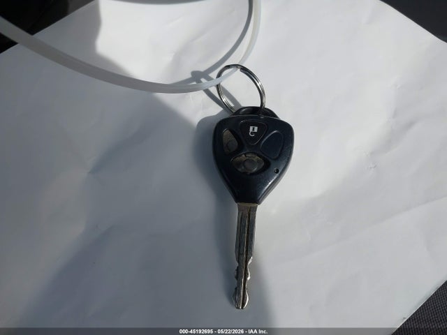Toyota RAV4 Base V6