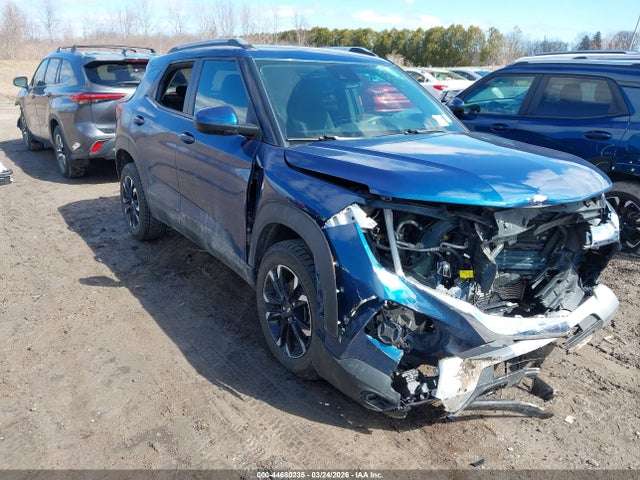 Salvage Chevrolet Trailblazer Image