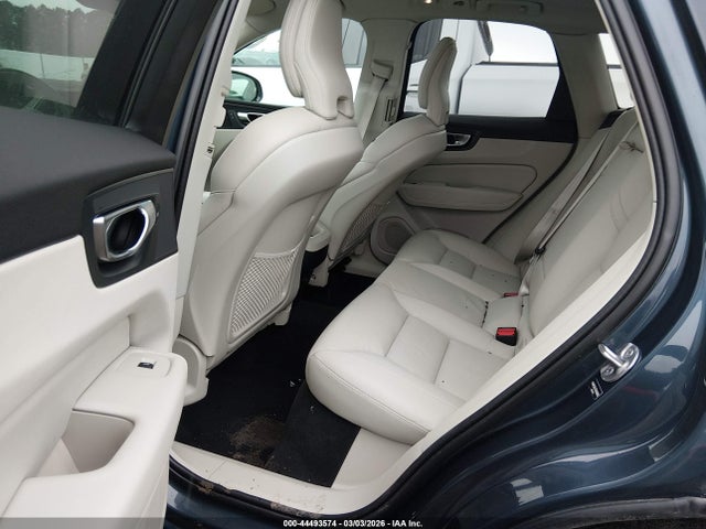 Volvo XC60 B5 Core