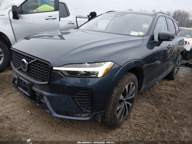 Volvo XC60 B5 Core