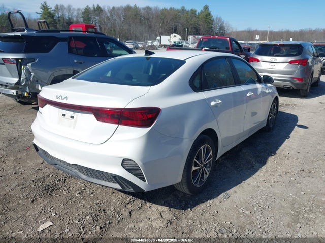 Kia Forte Lxs