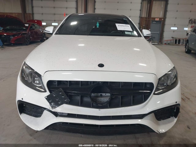 Mercedes-Benz E-Class 4matic