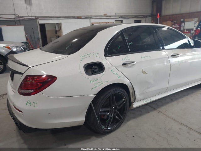 Mercedes-Benz E-Class 4matic