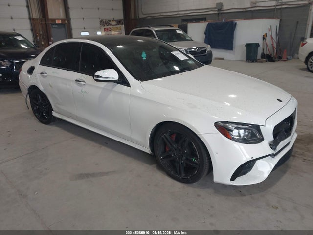Salvage Mercedes-Benz E-Class Image