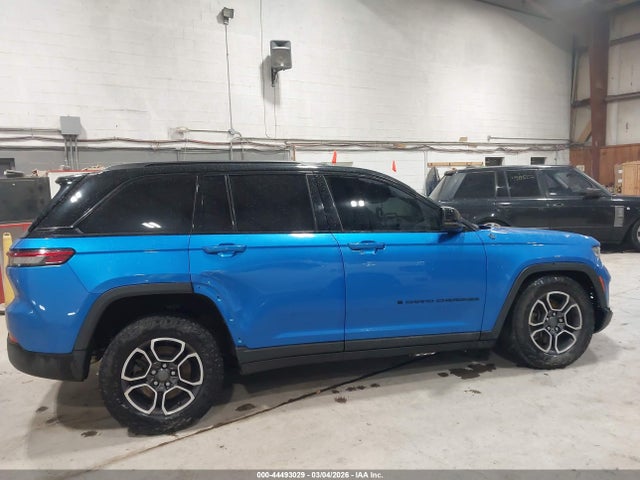 Jeep Grand Cherokee Trailhawk