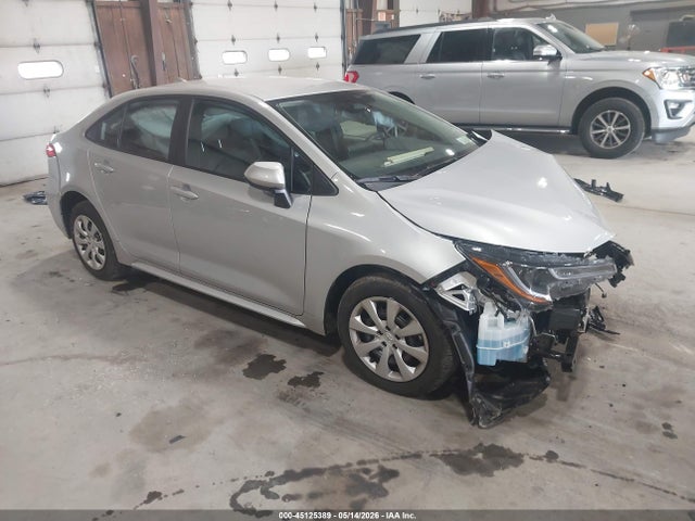 Salvage Toyota Corolla Image