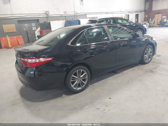 Toyota Camry Se