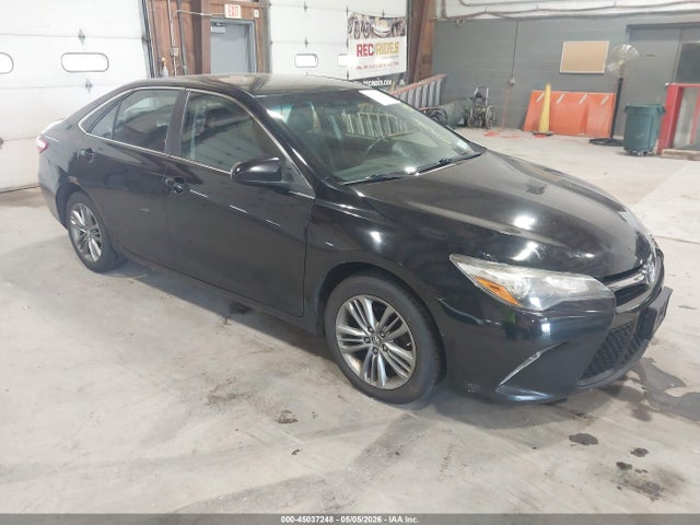Salvage Toyota Camry Image