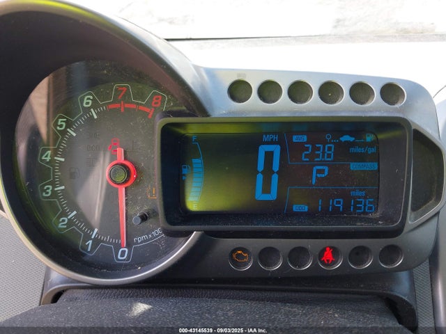 Chevrolet Sonic 2lz