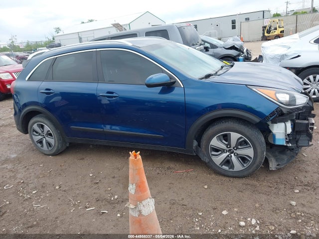 Kia Niro Lx
