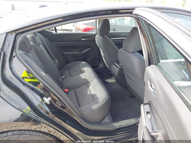 Nissan Altima Sv Fwd