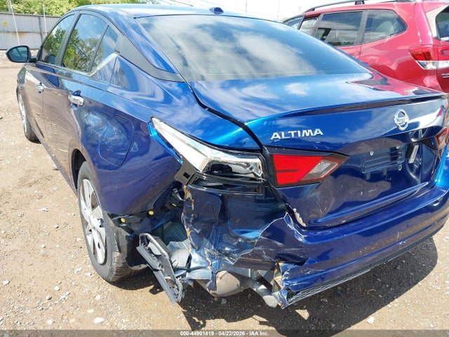 Nissan Altima S Fwd