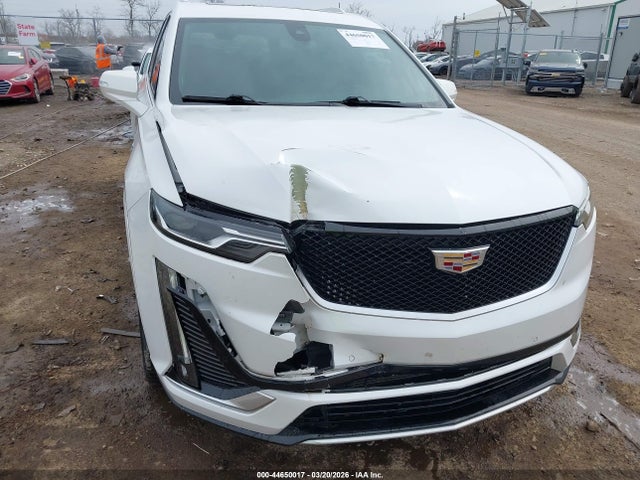 Cadillac XT6 Fwd Premium Luxury