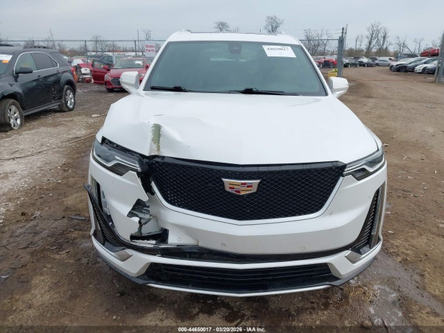 Cadillac XT6 Fwd Premium Luxury